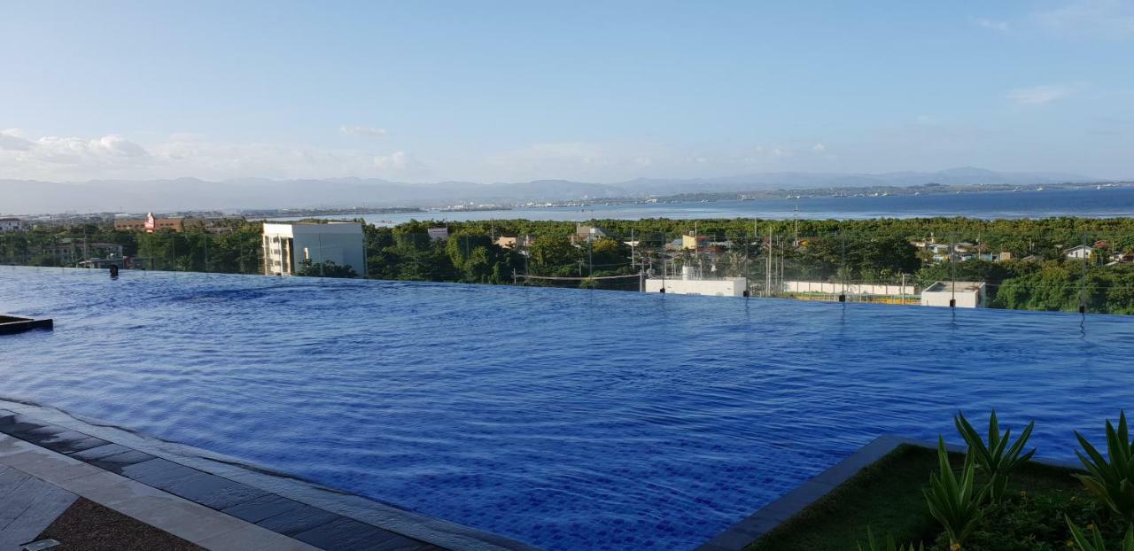 Apartment Sea View At Mactan Newtown Lapu-Lapu City Eksteriør bilde